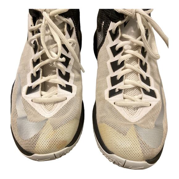Nike Zoom‎ Devosion White Black Metallic Shoes Men’s 8.5 - Picture 6 of 7
